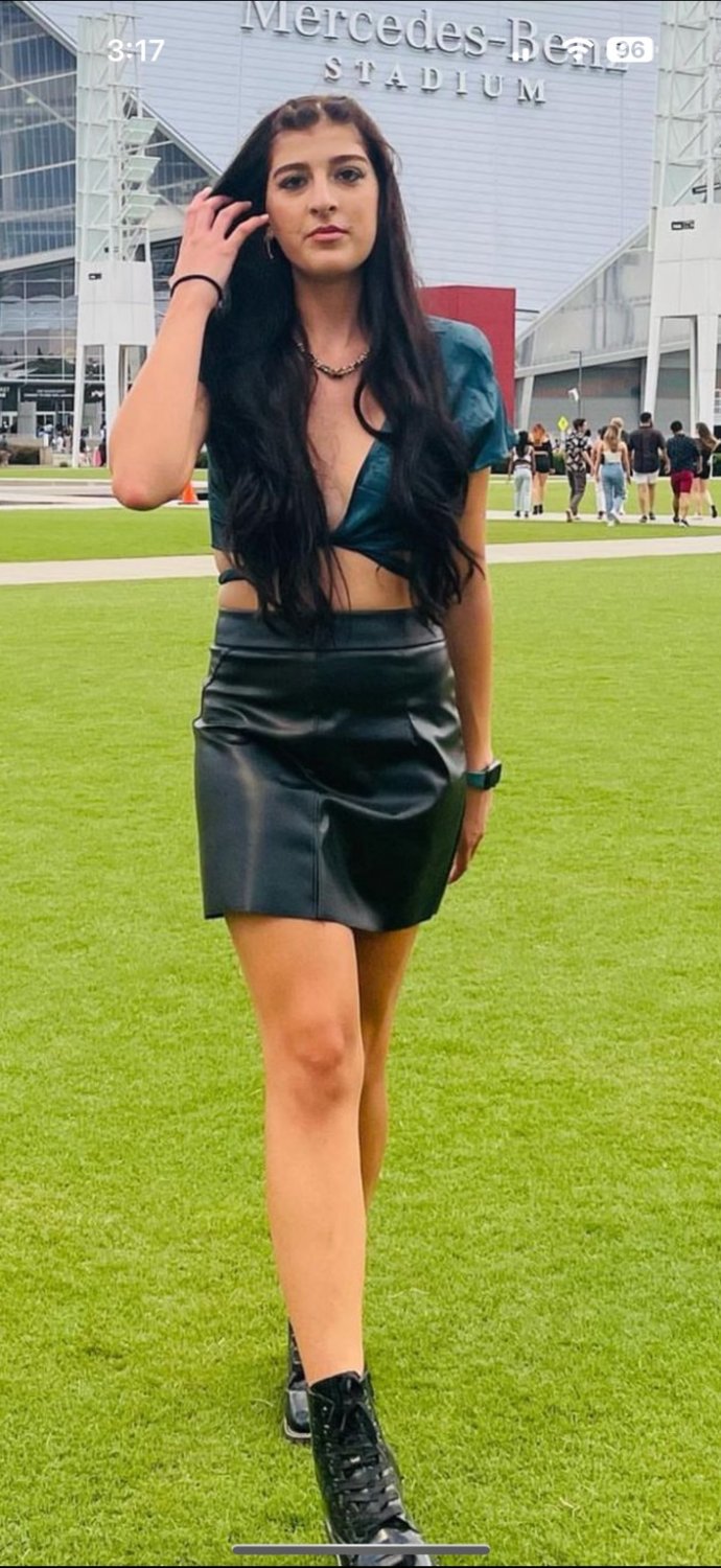 Hussy brook soltani 3