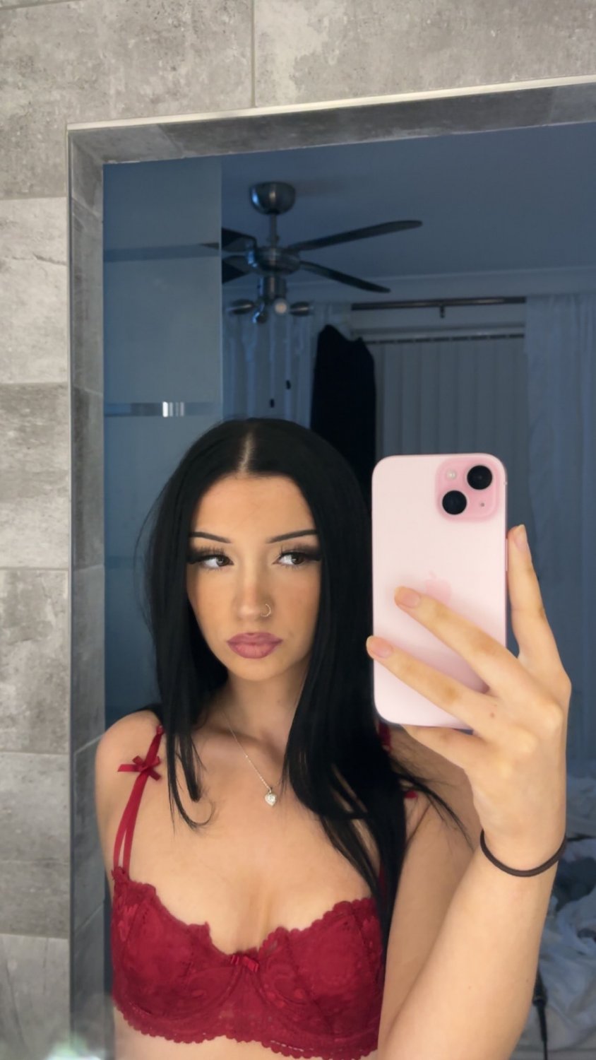 ウッド・ユー・レット・ア・ガール・シット・オン・ユア・フェイス・ノーティー・テンプテーション 2