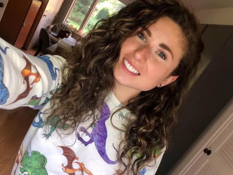 L'amico scopatore mi ha mandato i nudi delle sue ex zoccole 15