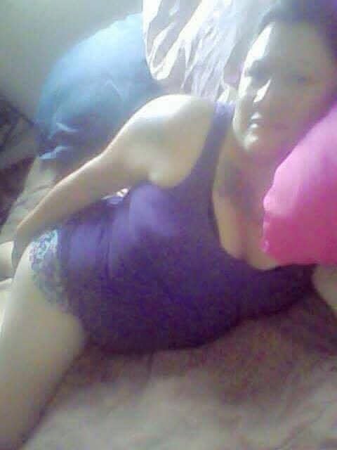 Yerli hızlı krallık milf karri St. Su dolabı kırmızı ayı 9