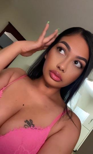 셔먼 오크스 캘리포니아의 28 세 샤넬 에스코트는 그녀가 너무 작아서 BBC를 좋아하지 않습니다. 15