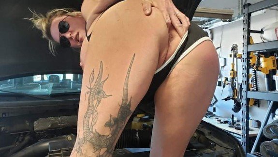 シック・ファット・アス・アンド・ヒュージ・ナチュラル・ティッツ・ア・ドリーム・ミルフ・コンピレーション 16