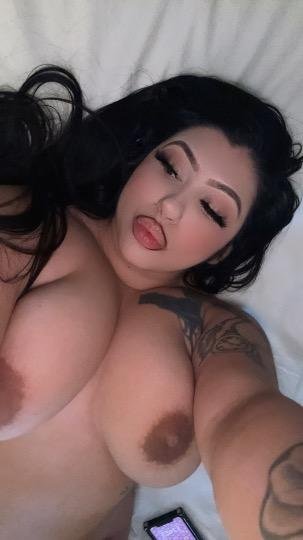 26 Jahre alte mexikanische Eskorte, die ich habe ficken köstliche Titten und Plüsch p und heißen Busen Körper 9