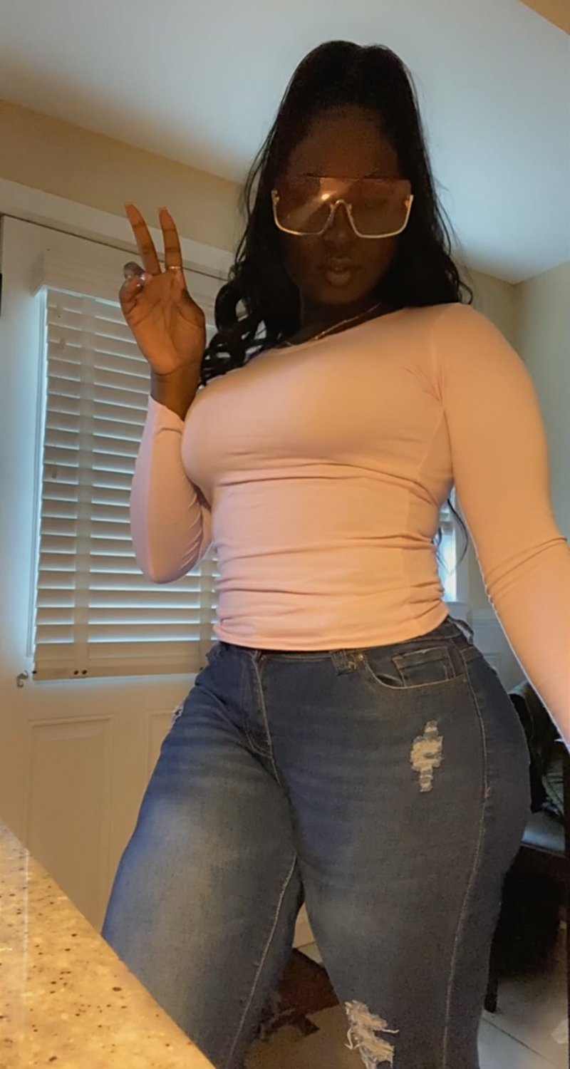 Reserved Curvy Black MILF Ready for a Wild Night 2