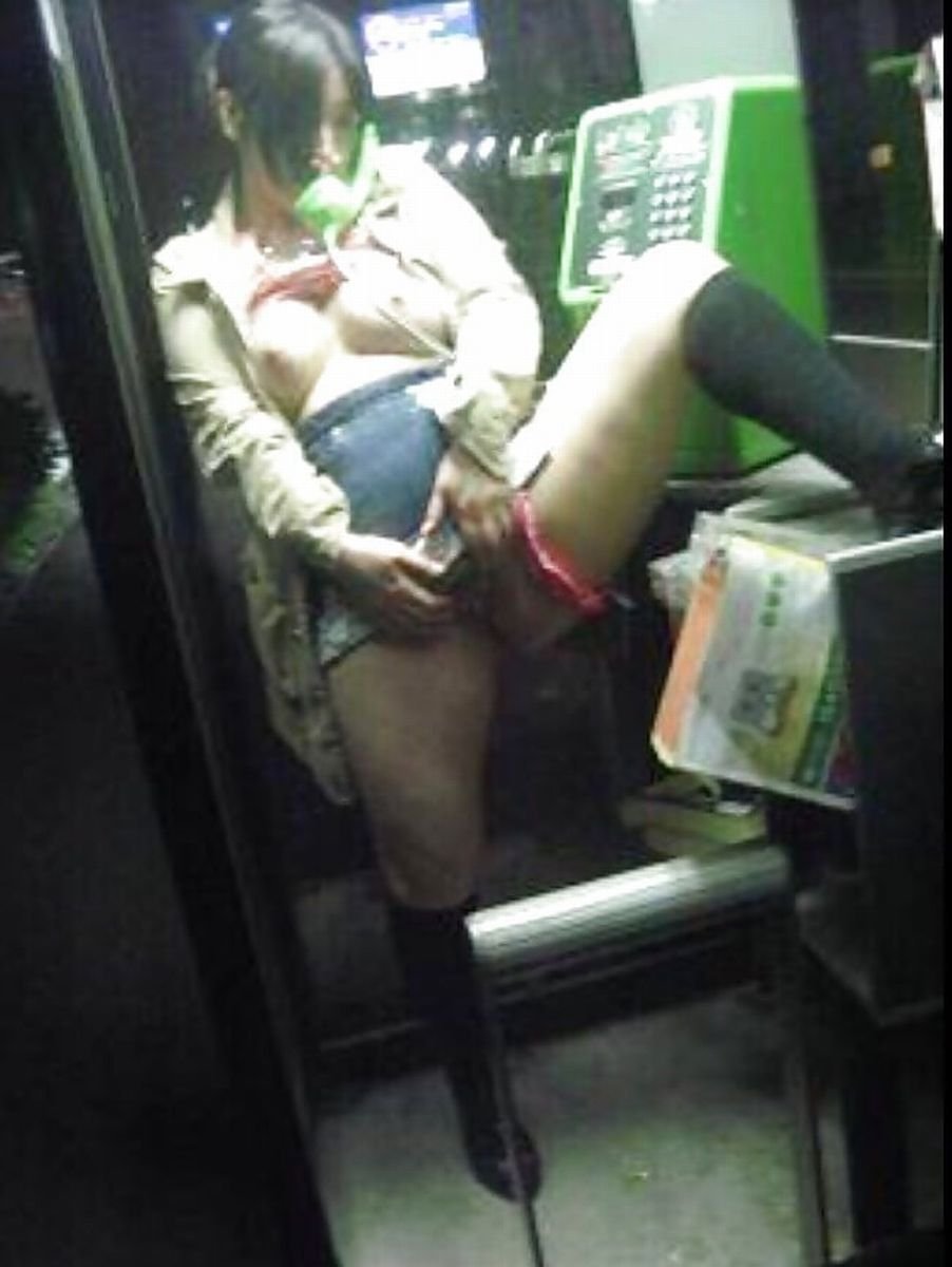 アマチュア・娘・MAOショウズ・ハー・ワイルド・アンド・キンキー・サイド 11