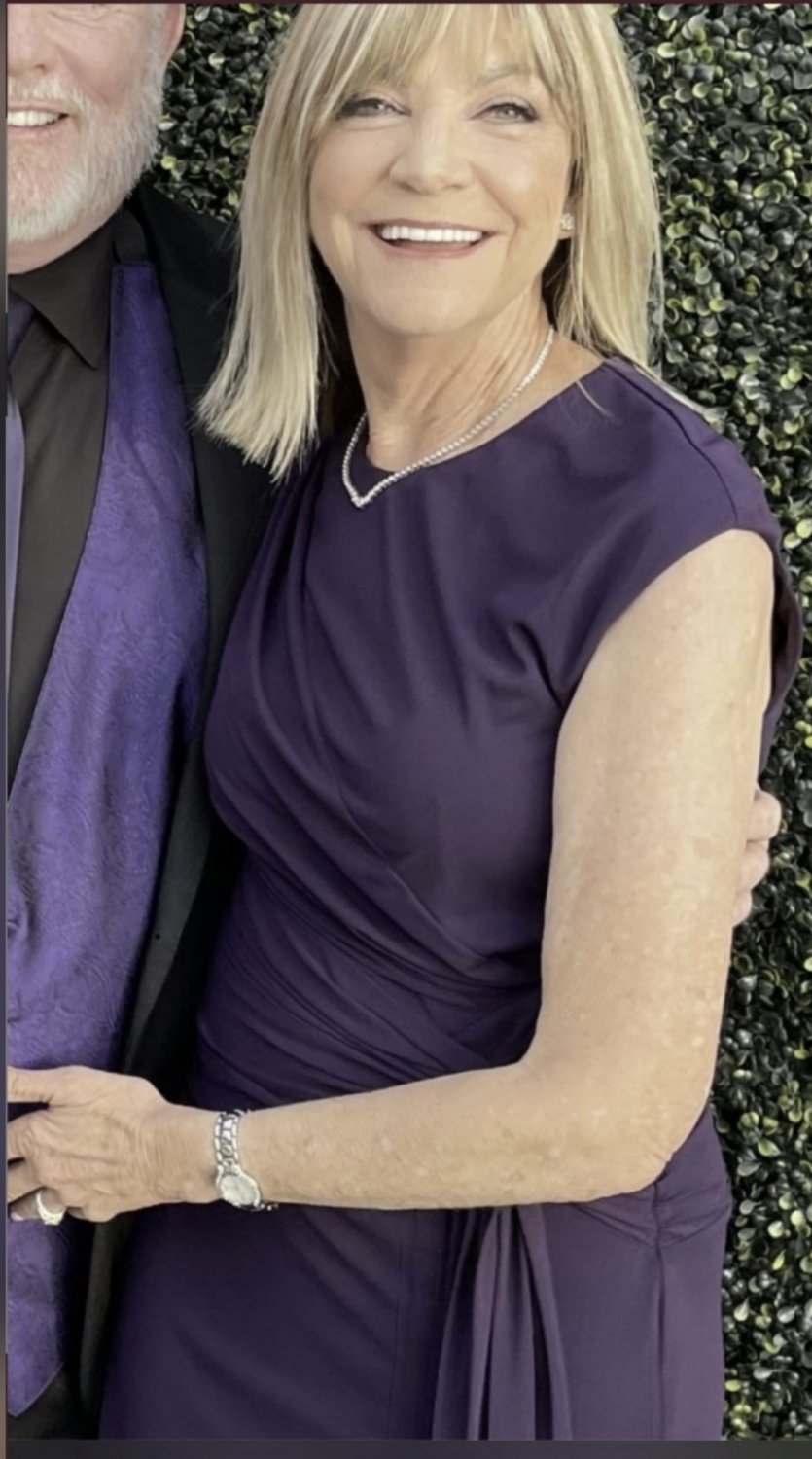 ホーニー・63イヤーオールド・グラニー・ゲッツ・スタッフド・バイ・ヤング・スタッド・オン・クルーズ 12