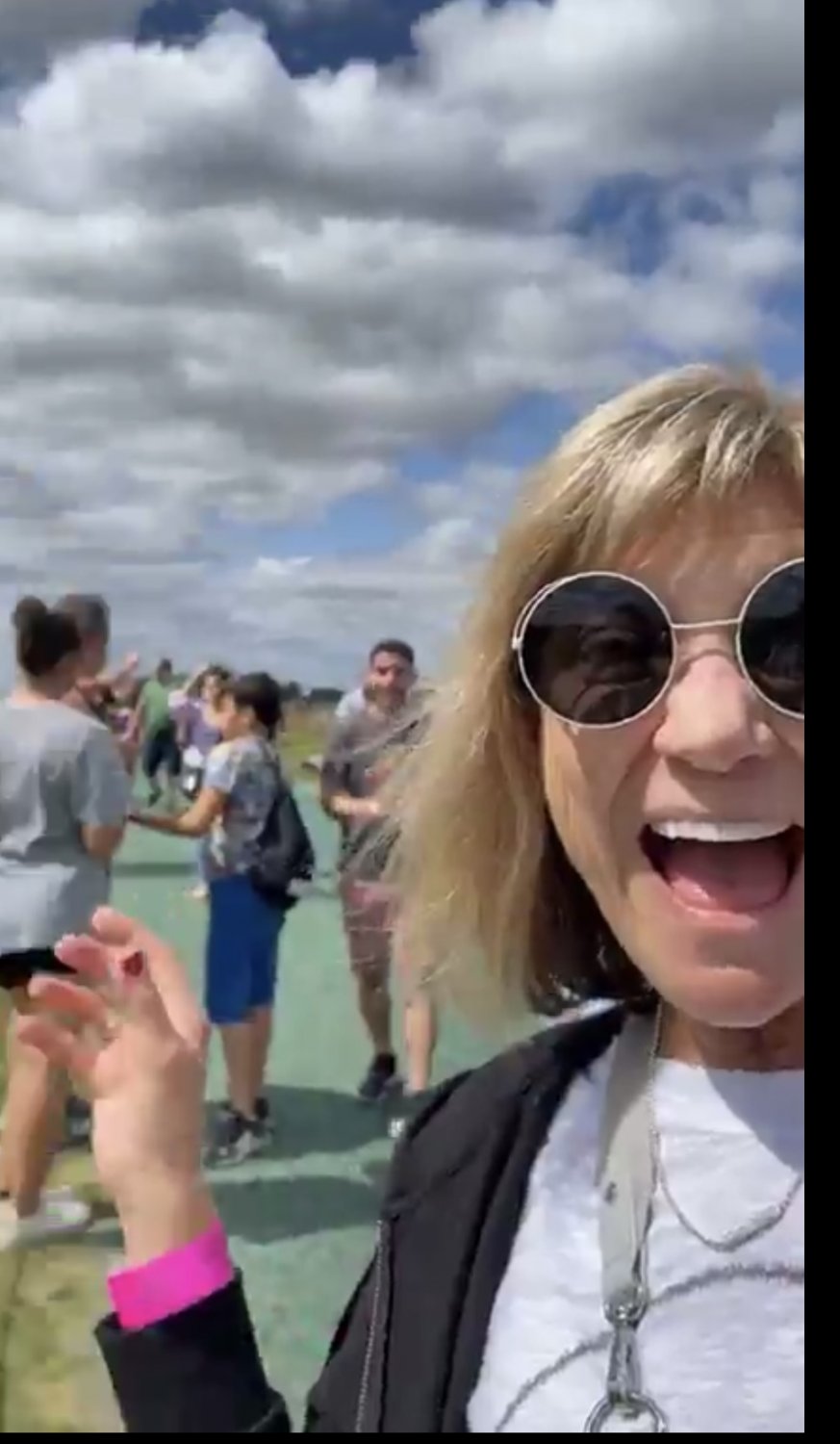 ホーニー・63イヤーオールド・グラニー・ゲッツ・スタッフド・バイ・ヤング・スタッド・オン・クルーズ 13