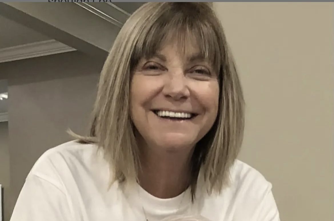 ホーニー・63イヤーオールド・グラニー・ゲッツ・スタッフド・バイ・ヤング・スタッド・オン・クルーズ 16