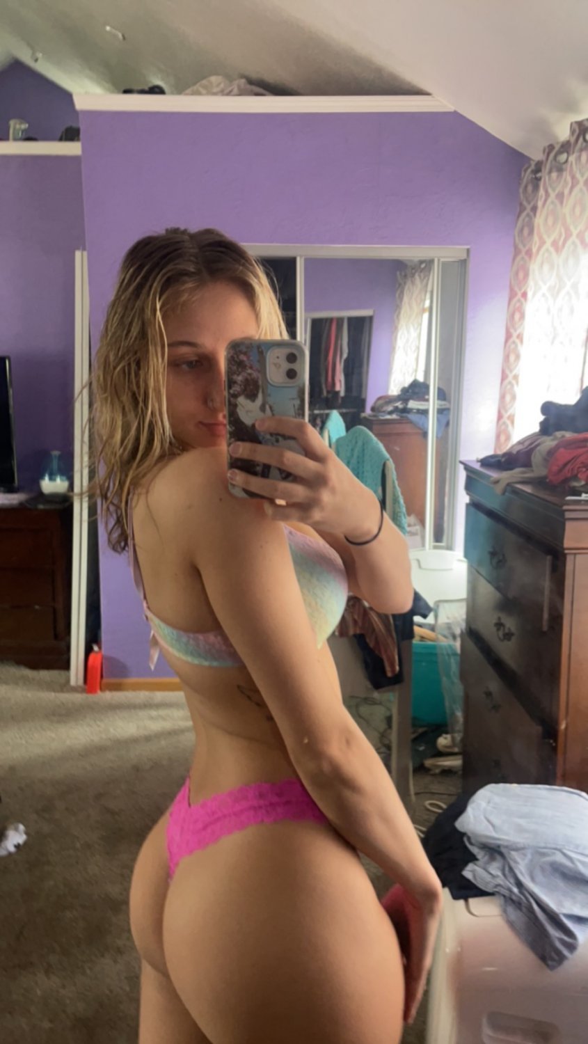 La fidanzata ha condiviso 🤩 9