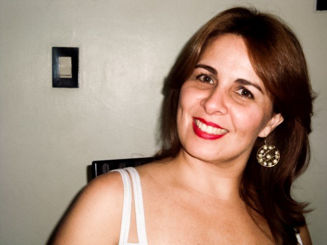 Profesyonel Olmayan MILF Sızdırılmış Porno Resimleri 3