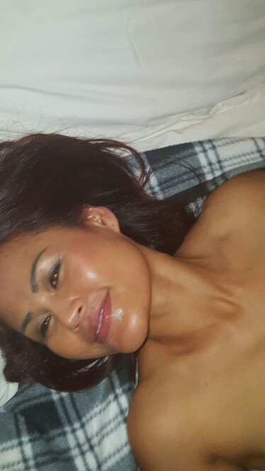 ノーティー・アジアン・ワイフ・ジョインズ・ア・ワイルド・ギャングバング 1