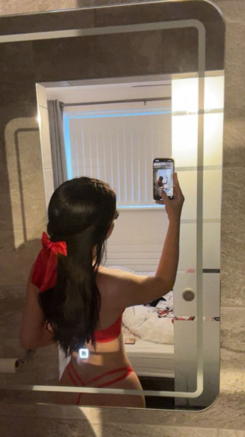 Oops, Didn't Mean to Turn You On That Much ???? (Selfie Tease) 3