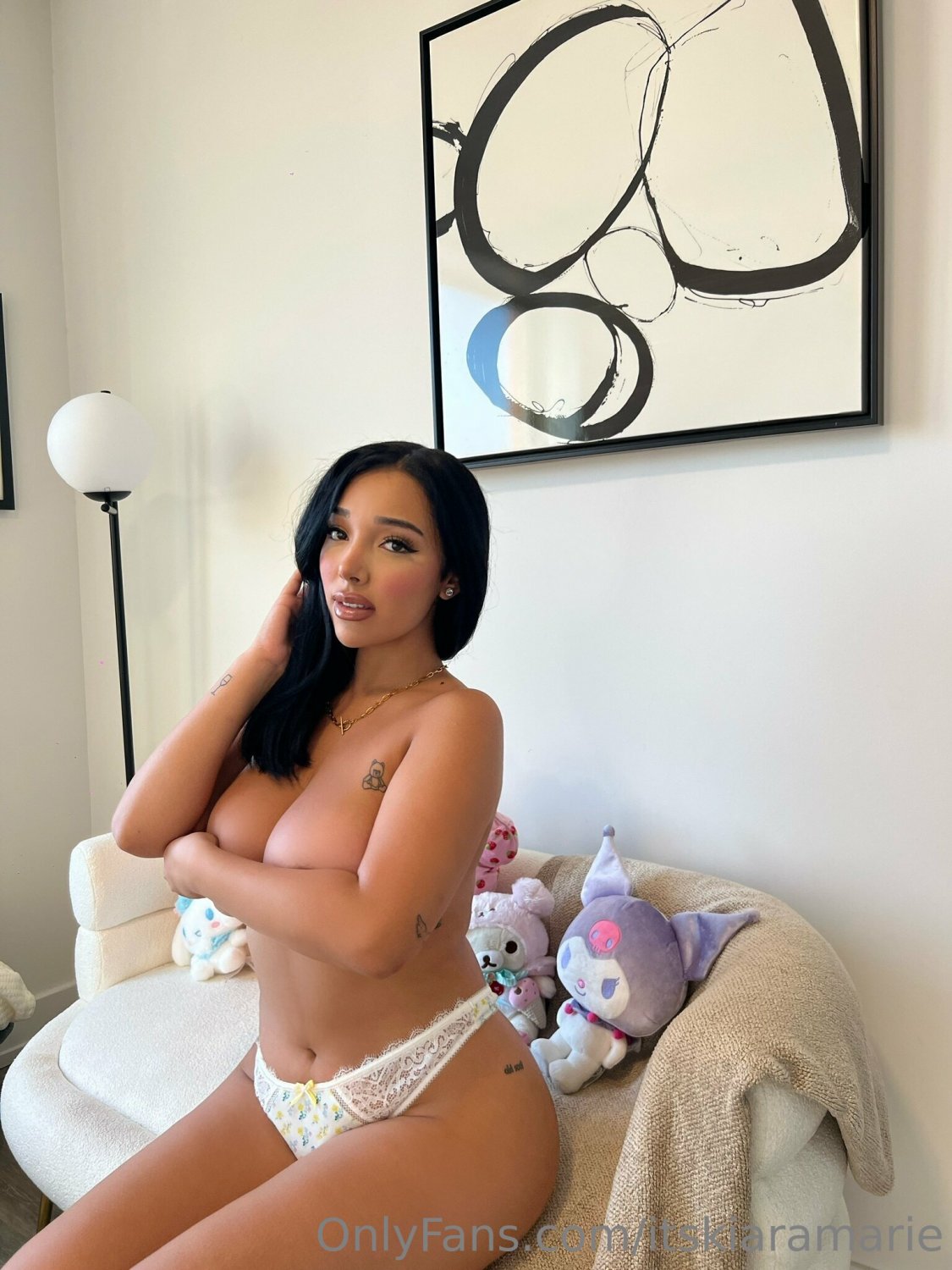 Latina Kiara Marie 10