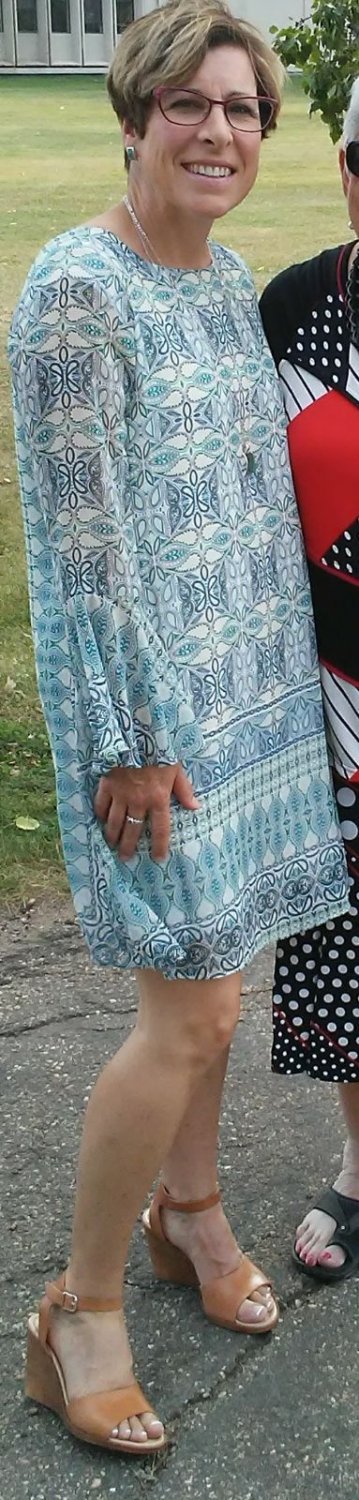 Tatlı Idaho karısı kilise kıyafeti 3