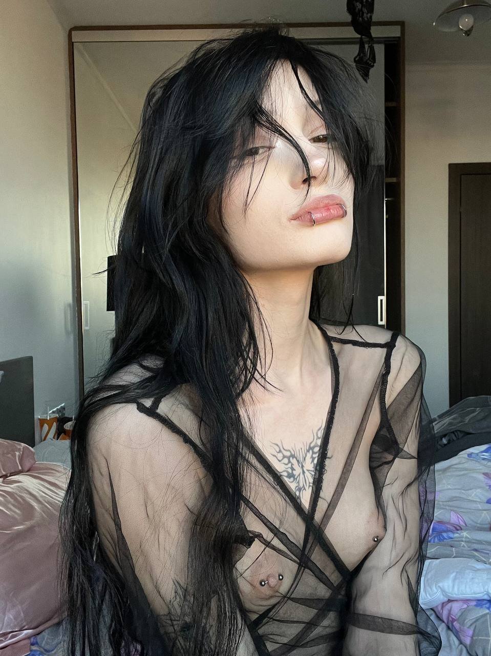 Emo Chic in Stockings Teasing With Her Naughty Vibes 16