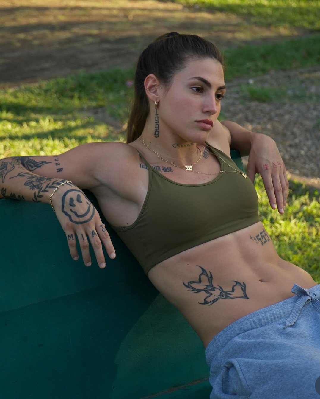 un paio di venticinque anni 16