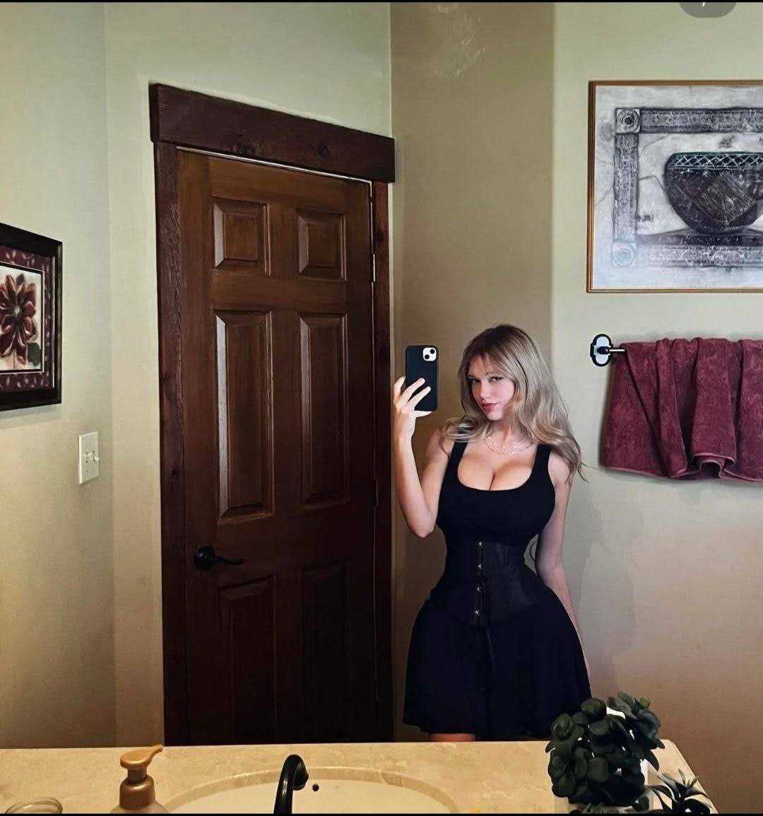 adolescente vogliosa e arrapata 58