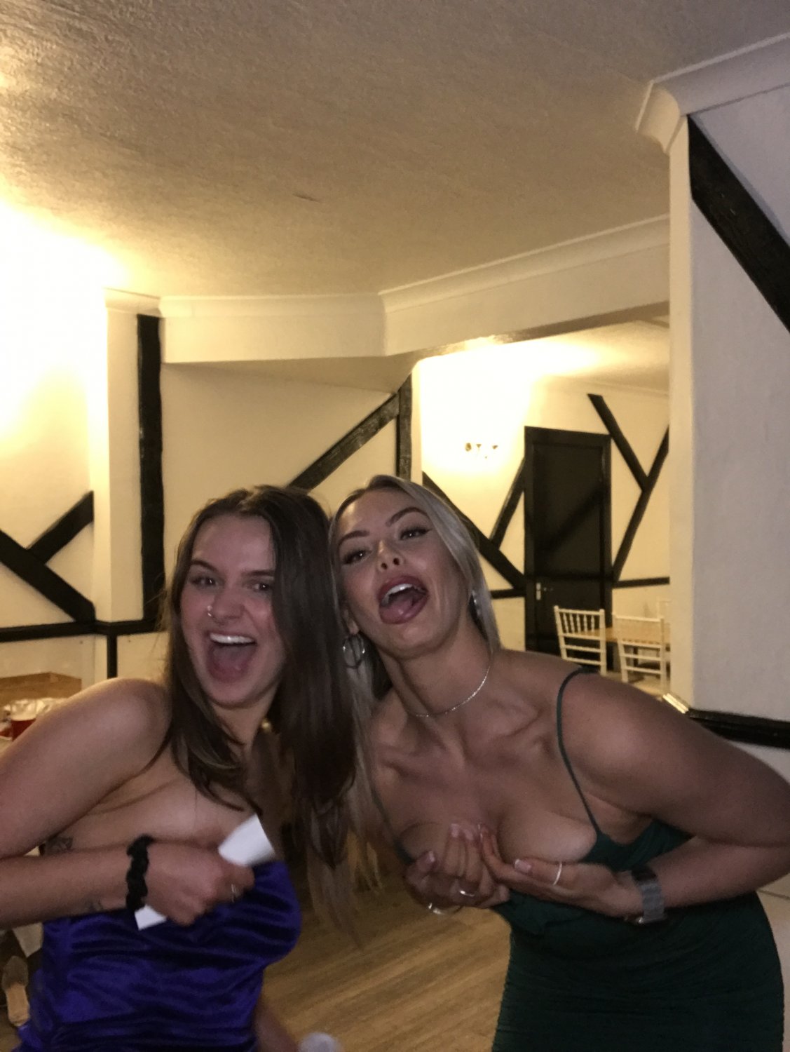 PBアマチュア・ビューティー・ショーイング・オフ・ハー・ノーティー・サイド 10