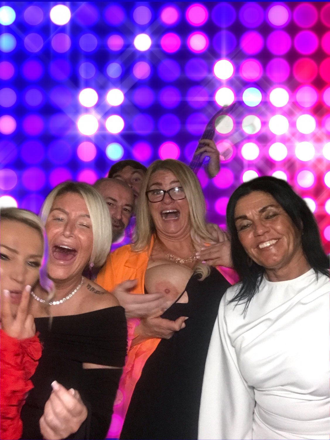 PBアマチュア・ビューティー・ショーイング・オフ・ハー・ノーティー・サイド 13