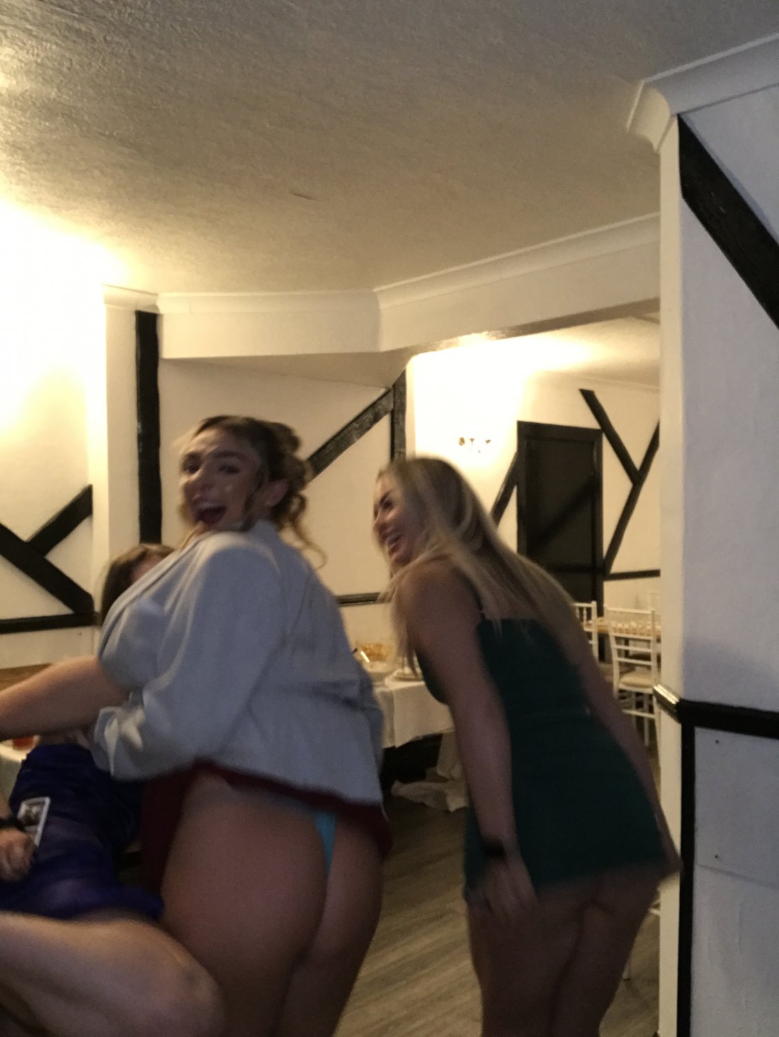 PBアマチュア・ビューティー・ショーイング・オフ・ハー・ノーティー・サイド 14