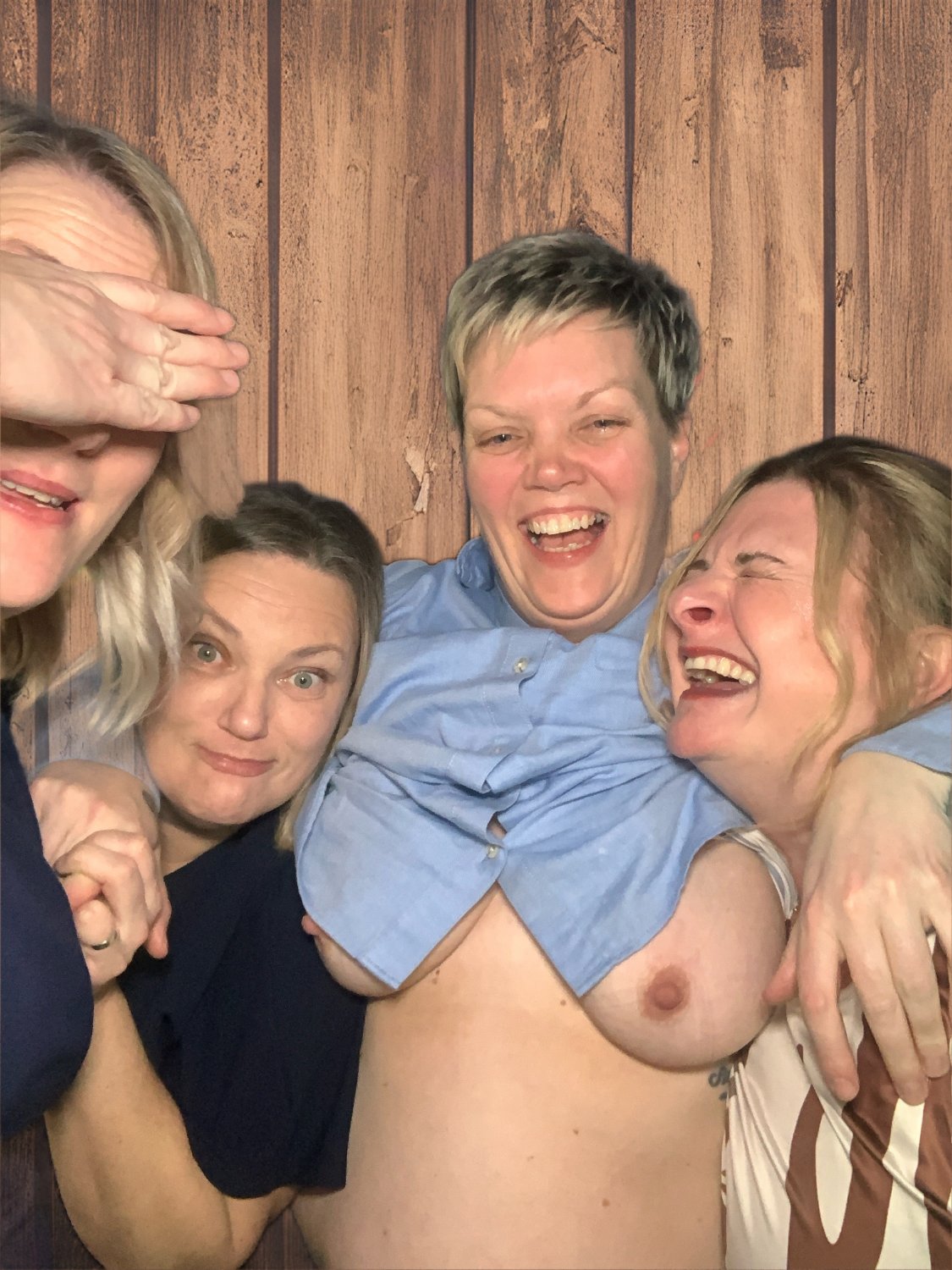 PBアマチュア・ビューティー・ショーイング・オフ・ハー・ノーティー・サイド 16