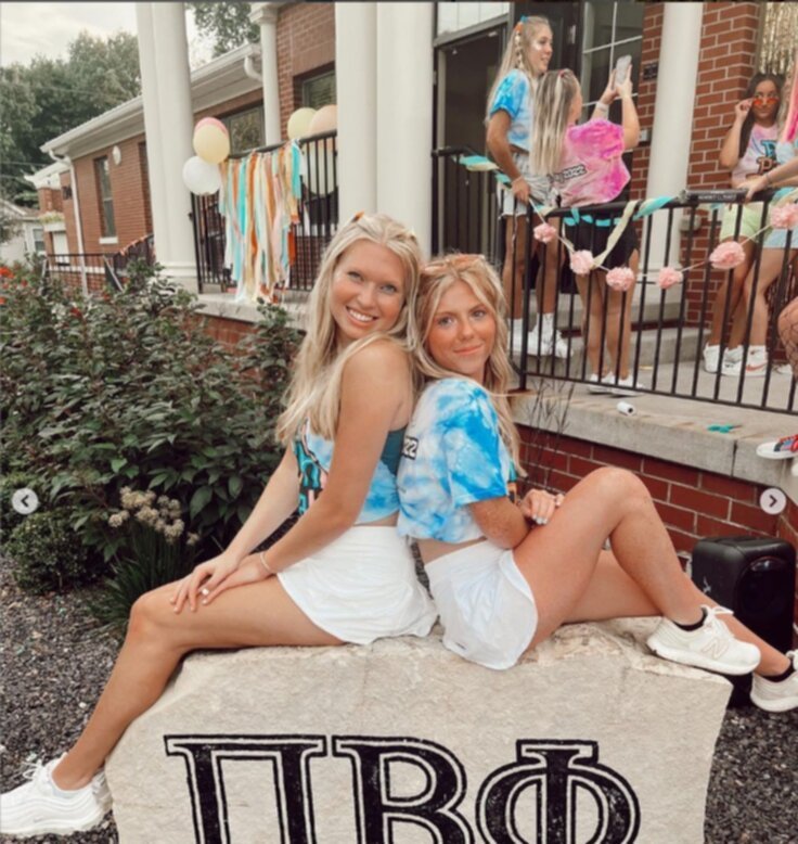 채팅픽 웹슬럿은 내가 비공개로 전환한 후 페이지에 좋아요를 누르고 다시 게시하고 4 개의 리포지토리를 다시 게시합니다. 9