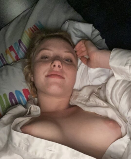 채팅픽 웹슬럿은 내가 비공개로 전환한 후 페이지에 좋아요를 누르고 다시 게시하고 4 개의 리포지토리를 다시 게시합니다. 18