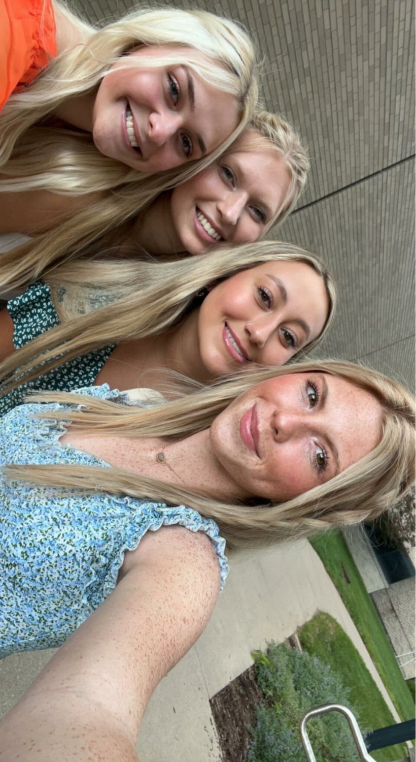 채팅픽 웹슬럿은 내가 비공개로 전환한 후 페이지에 좋아요를 누르고 다시 게시하고 4 개의 리포지토리를 다시 게시합니다. 36