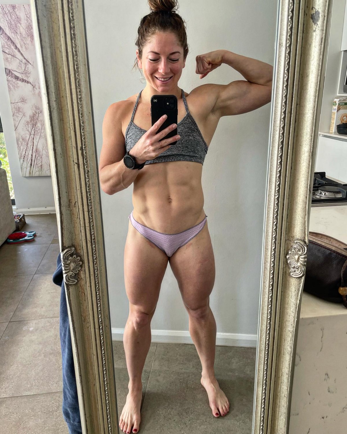 Crossfit Queen Emma Showing Off Pregnant Muscles In Bikini 35