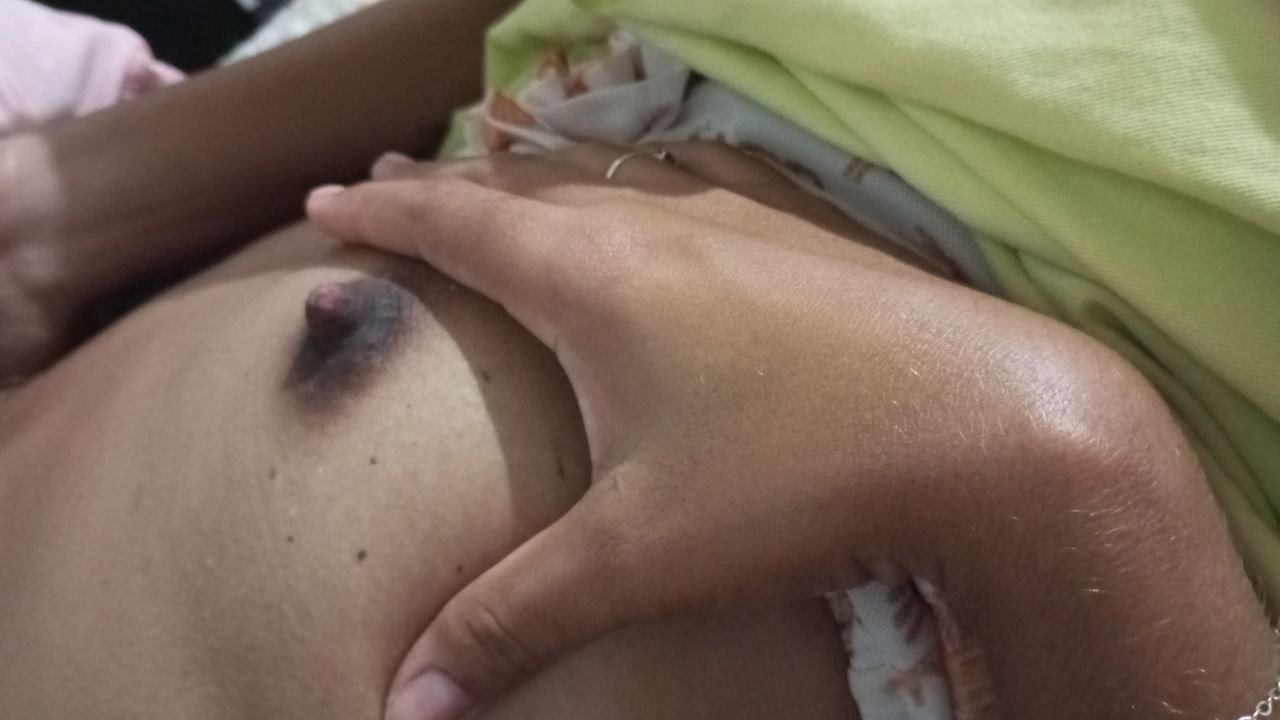 코르니뉴가 자신의 CV를 소개합니다. 1