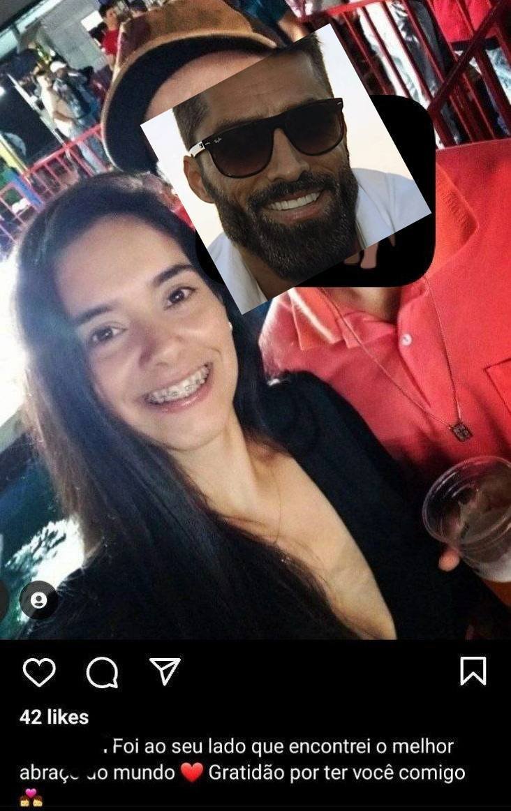 コート・チーティング・フィアンセ・エクスポーズド・イン・セルフィー 4