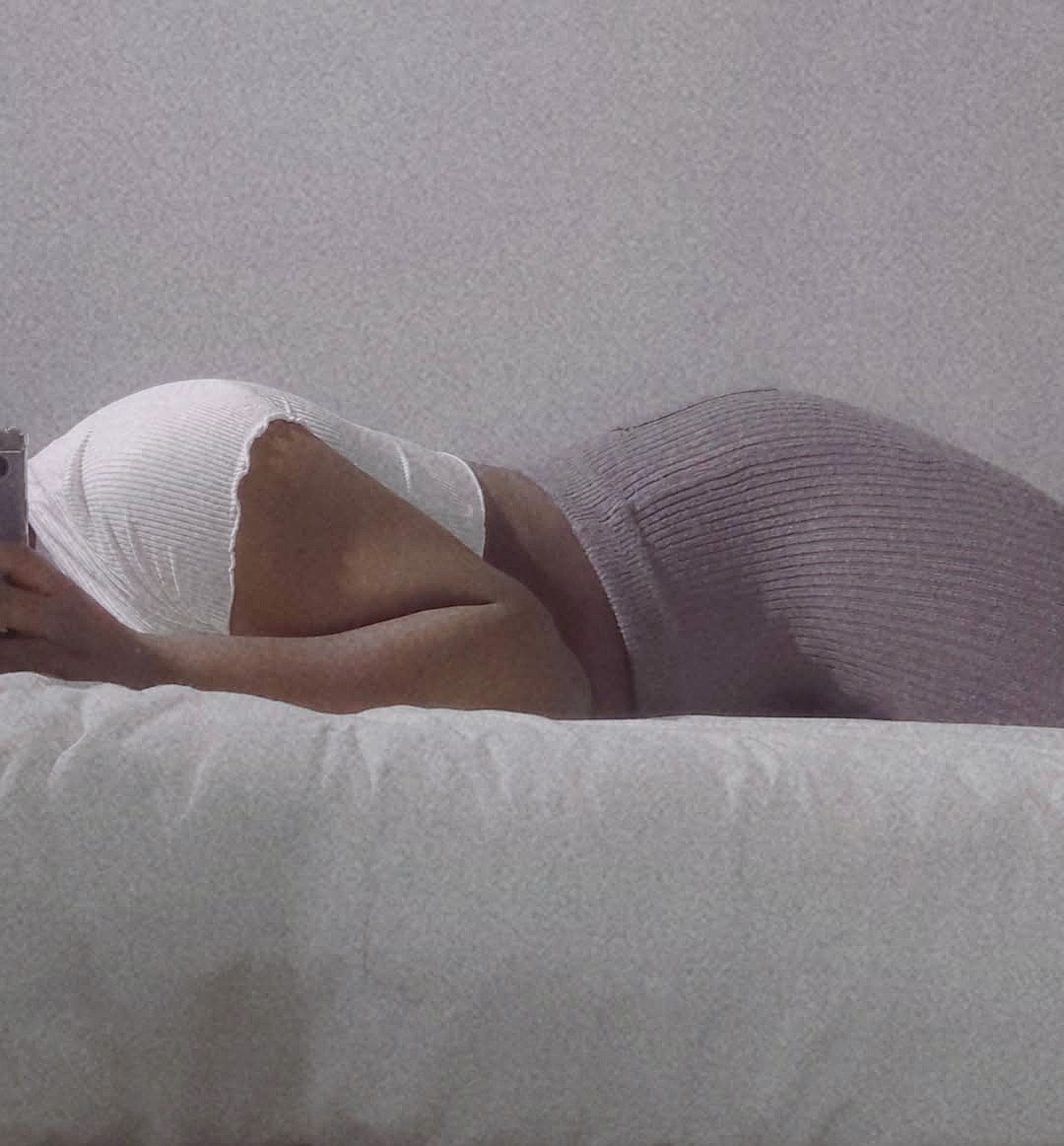 🦎 Femboy Curioso provocado com tampão no cu 2