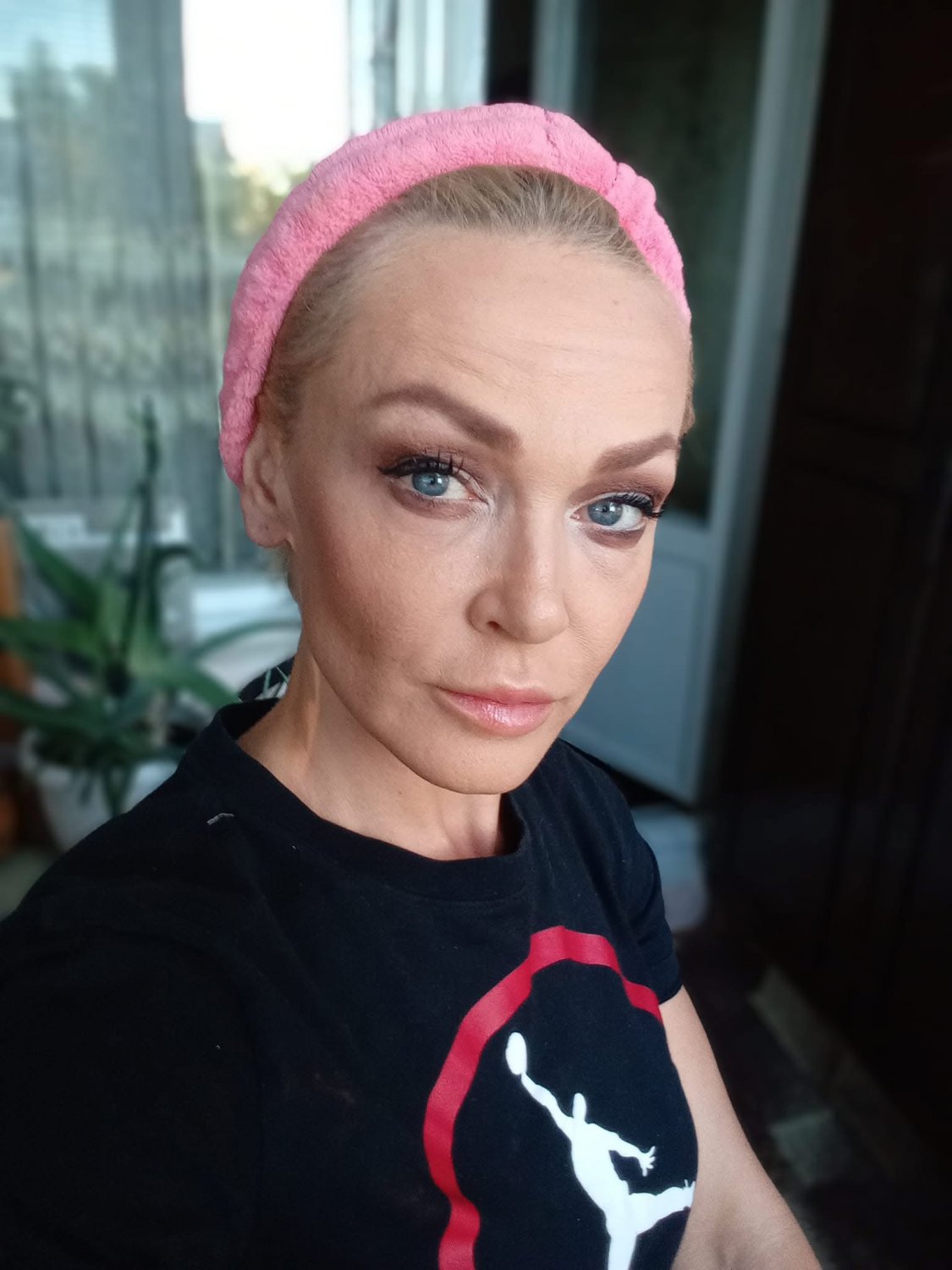 ロシアン・ミルフ・ビカ2・ストリッピング・ダウン・アンド・ベッギング・フォア・イット 7