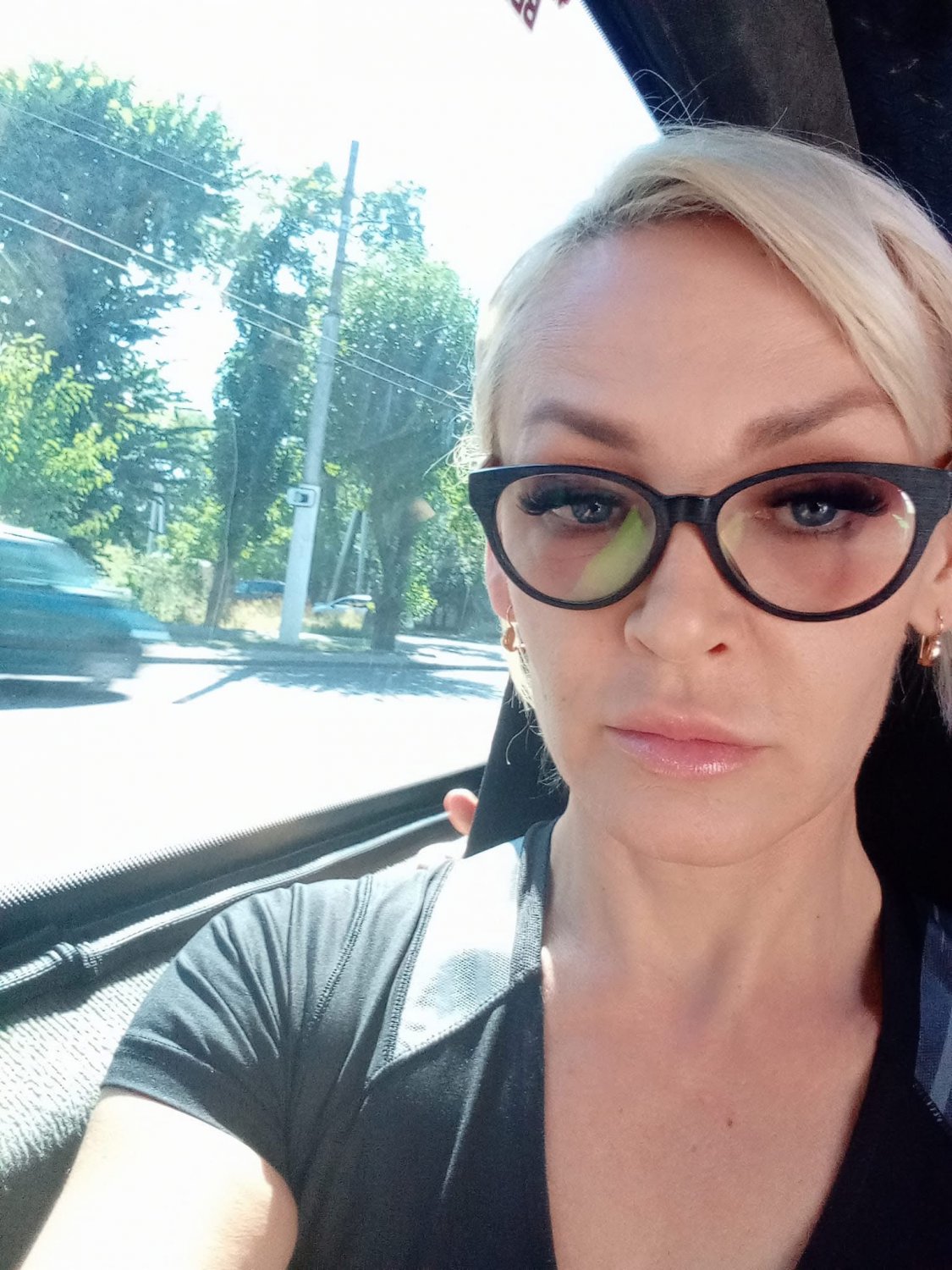 ロシアン・ミルフ・ビカ2・ストリッピング・ダウン・アンド・ベッギング・フォア・イット 14