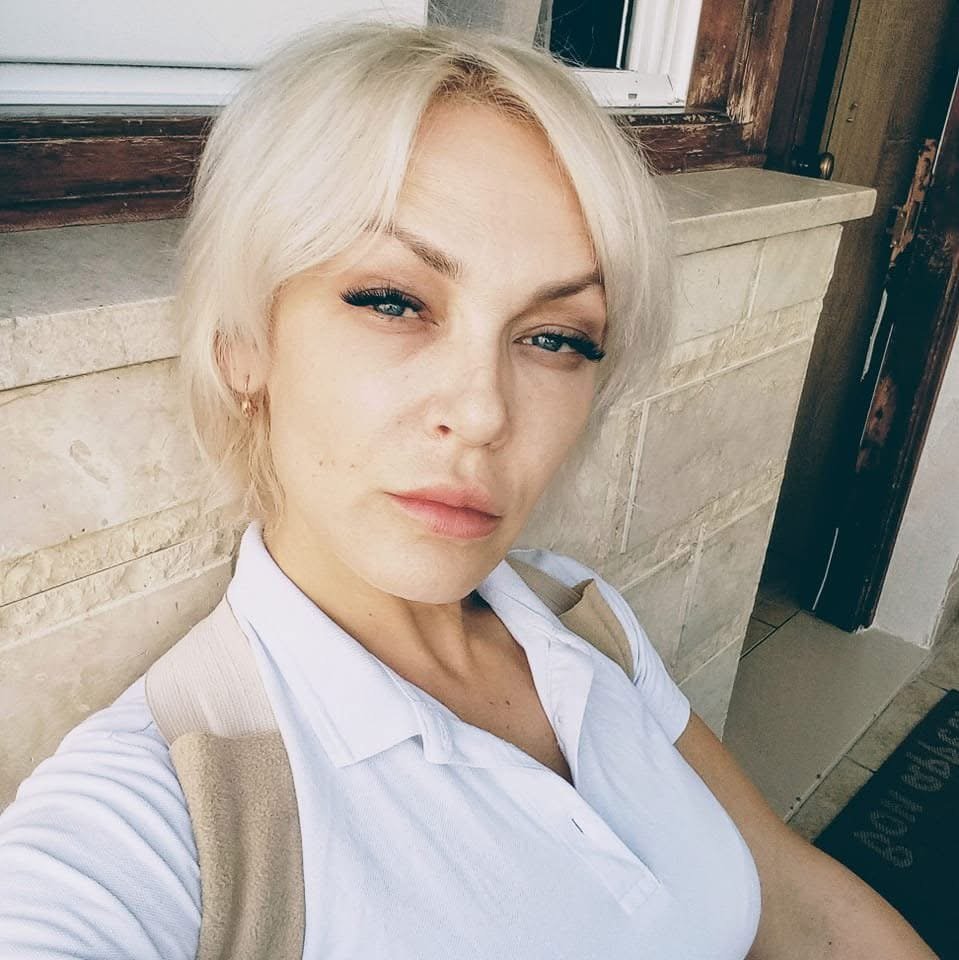 ロシアン・ミルフ・ビカ2・ストリッピング・ダウン・アンド・ベッギング・フォア・イット 23