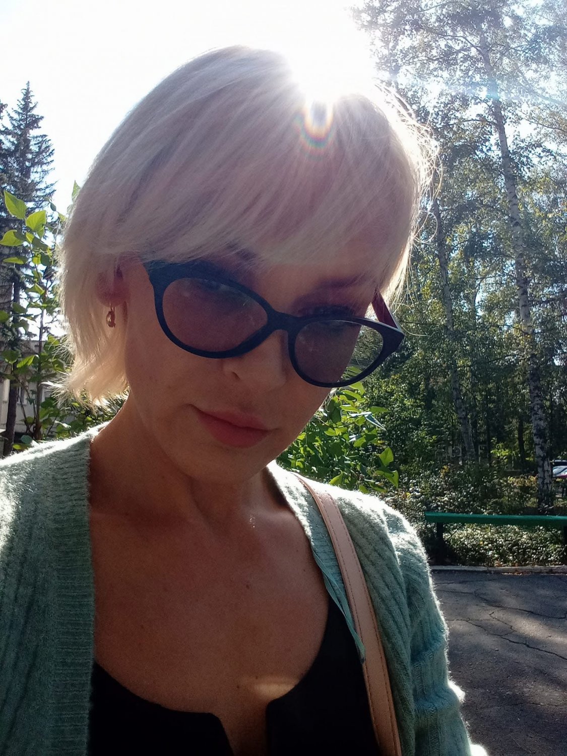 ロシアン・ミルフ・ビカ2・ストリッピング・ダウン・アンド・ベッギング・フォア・イット 27