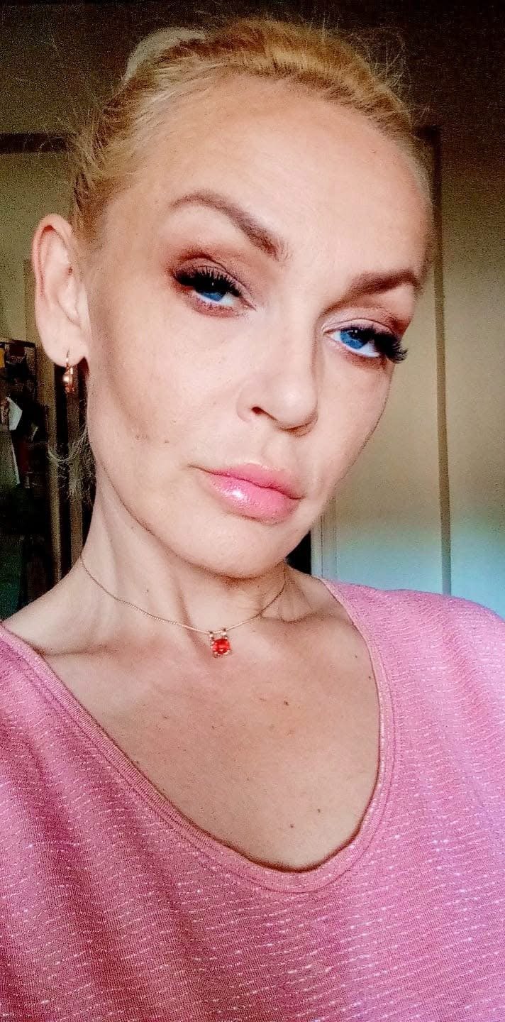 ロシアン・ミルフ・ビカ2・ストリッピング・ダウン・アンド・ベッギング・フォア・イット 29