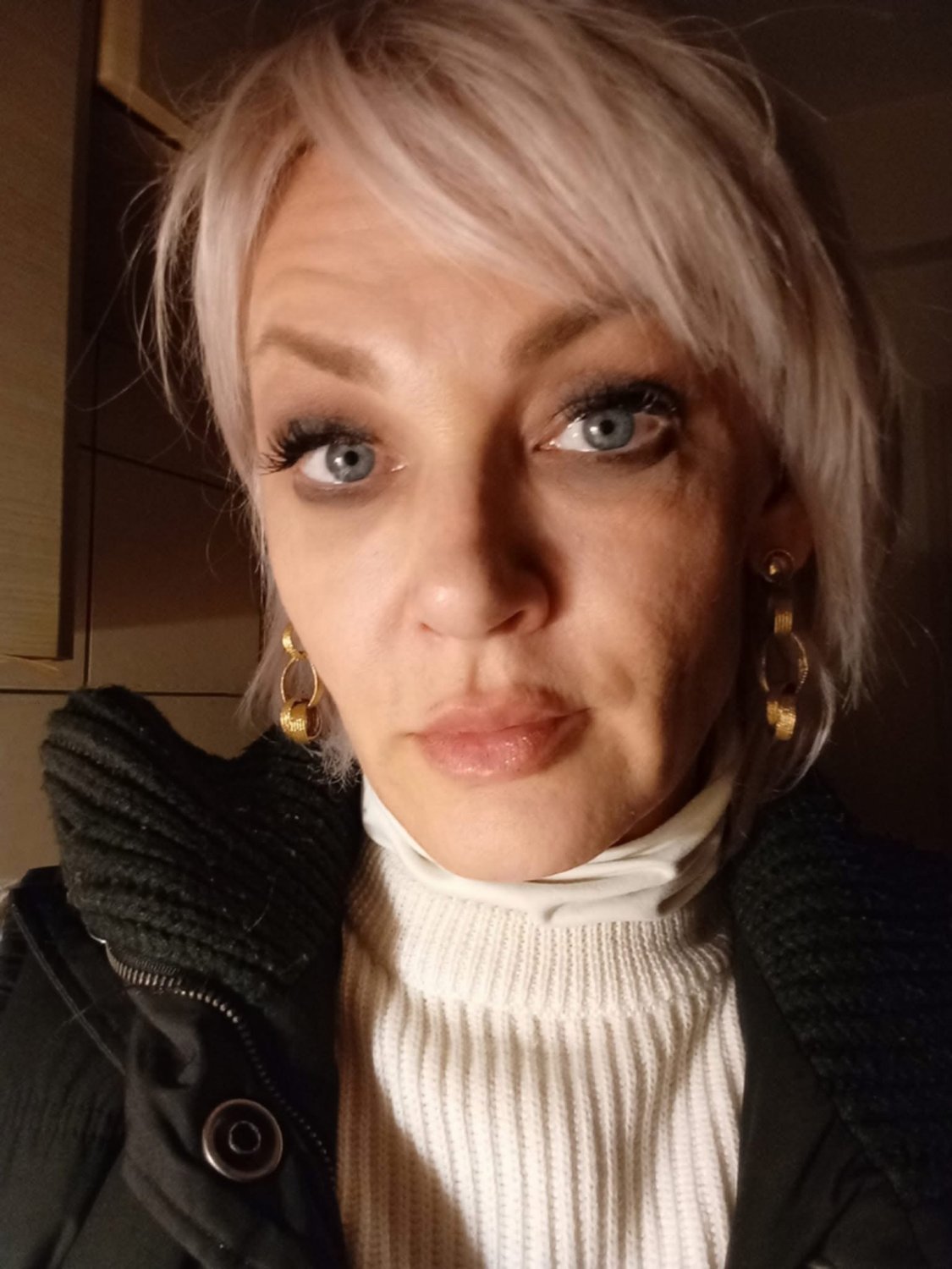 ロシアン・ミルフ・ビカ2・ストリッピング・ダウン・アンド・ベッギング・フォア・イット 46