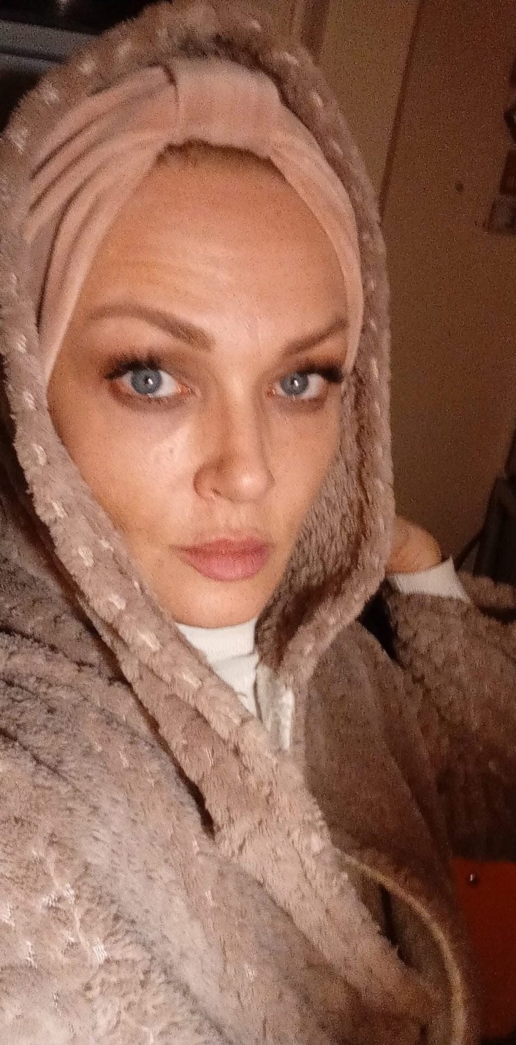 ロシアン・ミルフ・ビカ2・ストリッピング・ダウン・アンド・ベッギング・フォア・イット 52