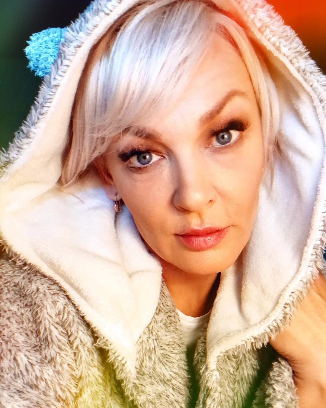 ロシアン・ミルフ・ビカ2・ストリッピング・ダウン・アンド・ベッギング・フォア・イット 55