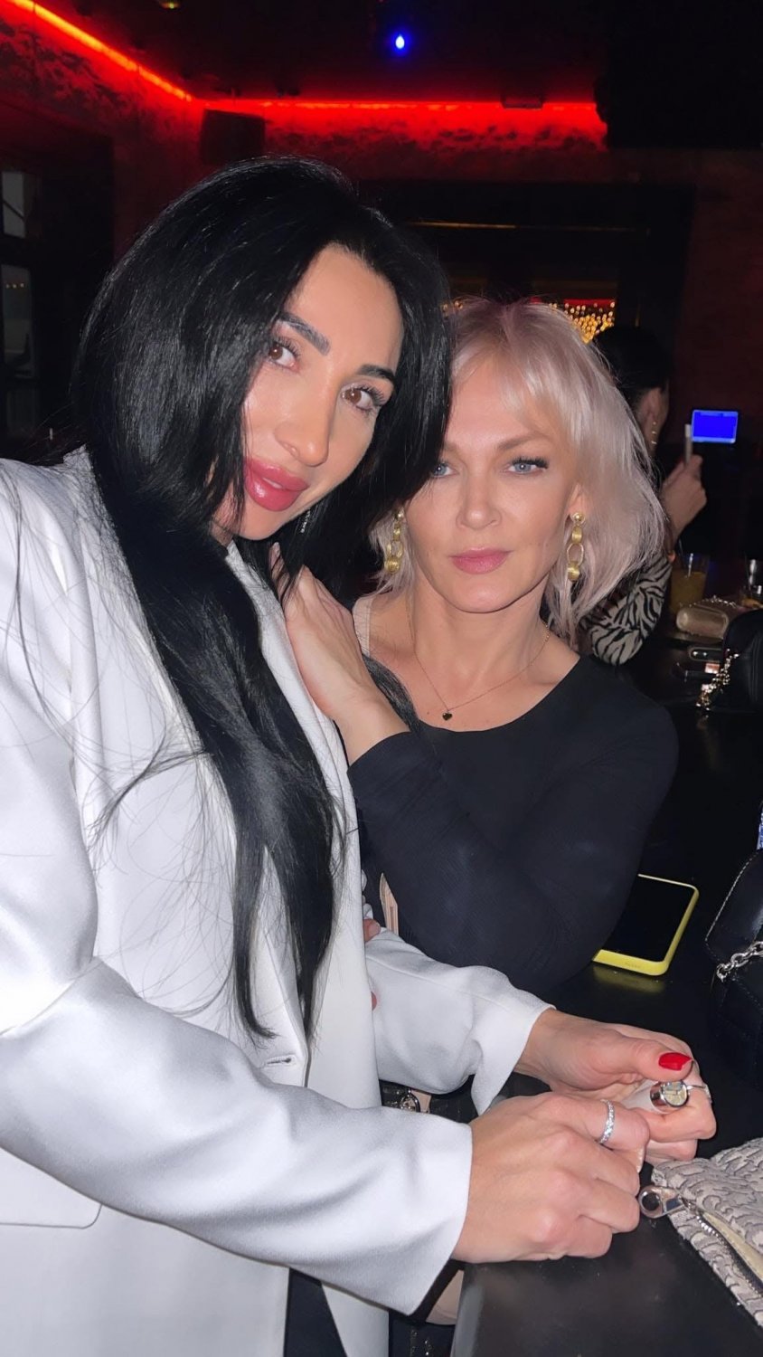 ロシアン・ミルフ・ビカ2・ストリッピング・ダウン・アンド・ベッギング・フォア・イット 74