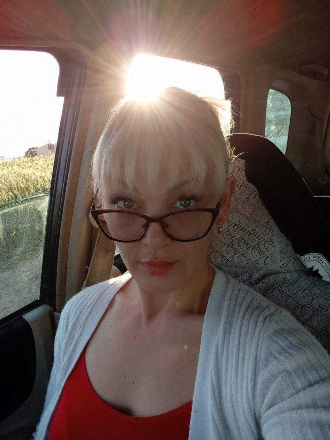 ロシアン・ミルフ・ビカ2・ストリッピング・ダウン・アンド・ベッギング・フォア・イット 79