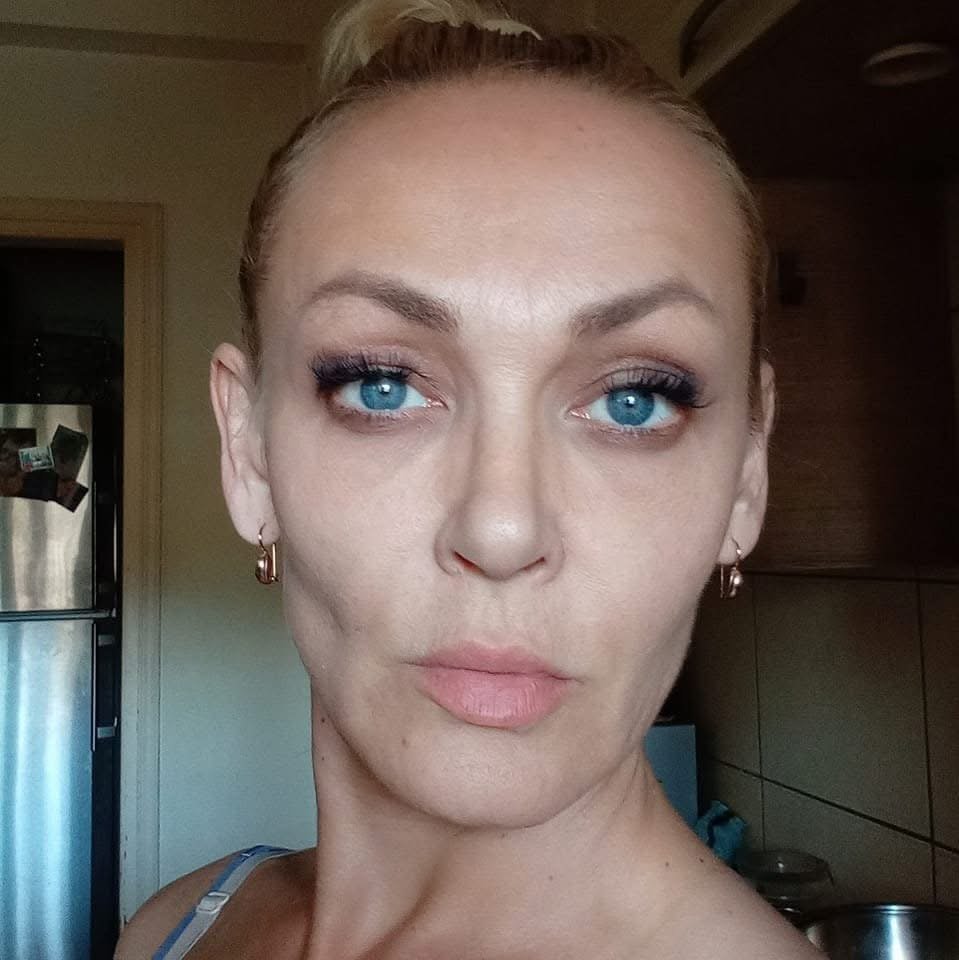 ロシアン・ミルフ・ビカ2・ストリッピング・ダウン・アンド・ベッギング・フォア・イット 82