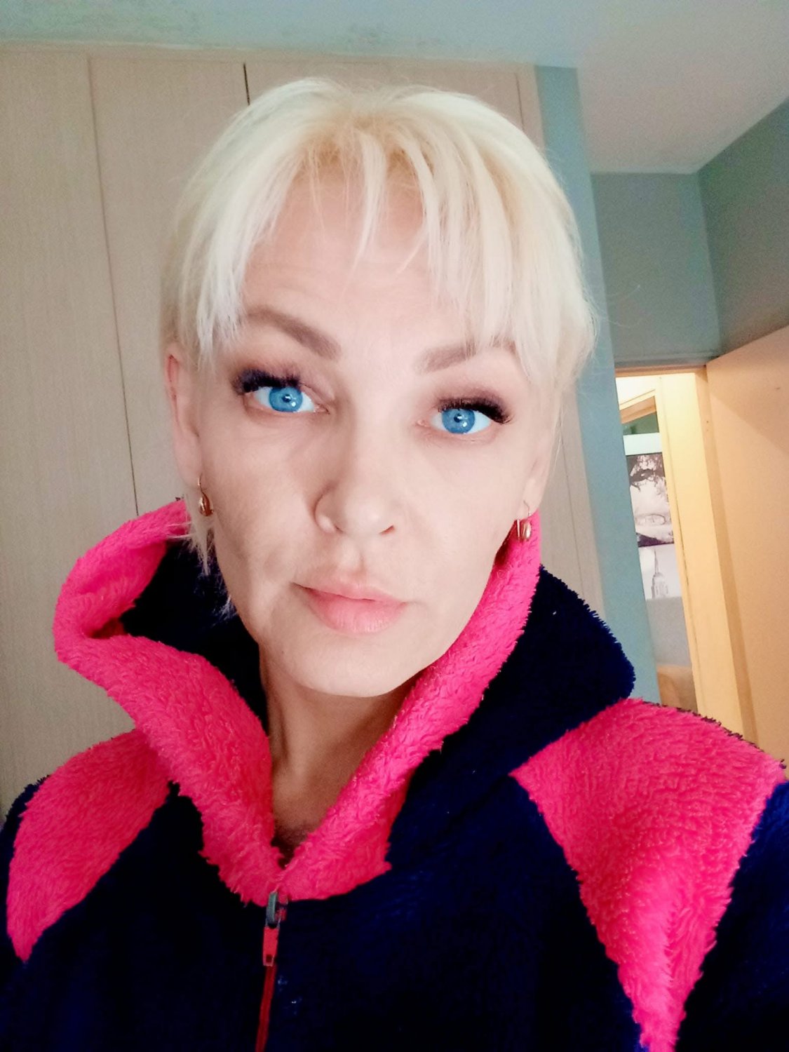 ロシアン・ミルフ・ビカ2・ストリッピング・ダウン・アンド・ベッギング・フォア・イット 84