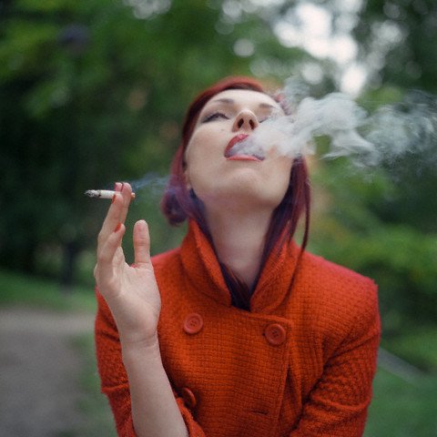 Les demoiselles fumeuses 1