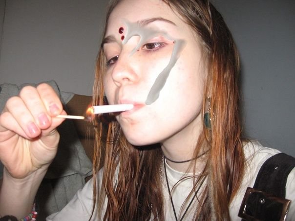 Les demoiselles fumeuses 9