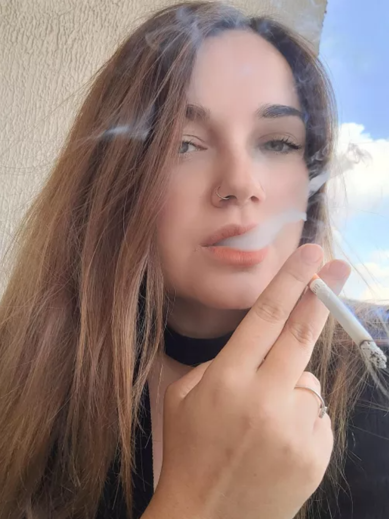 Les demoiselles fumeuses 16