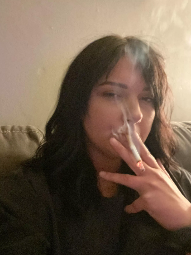 Les demoiselles fumeuses 18