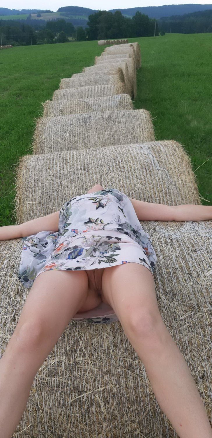 Horny Czech Wife Ready For Wild Play 18
