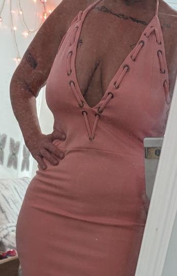 Big Ass Mature GILF Ready To Play 1